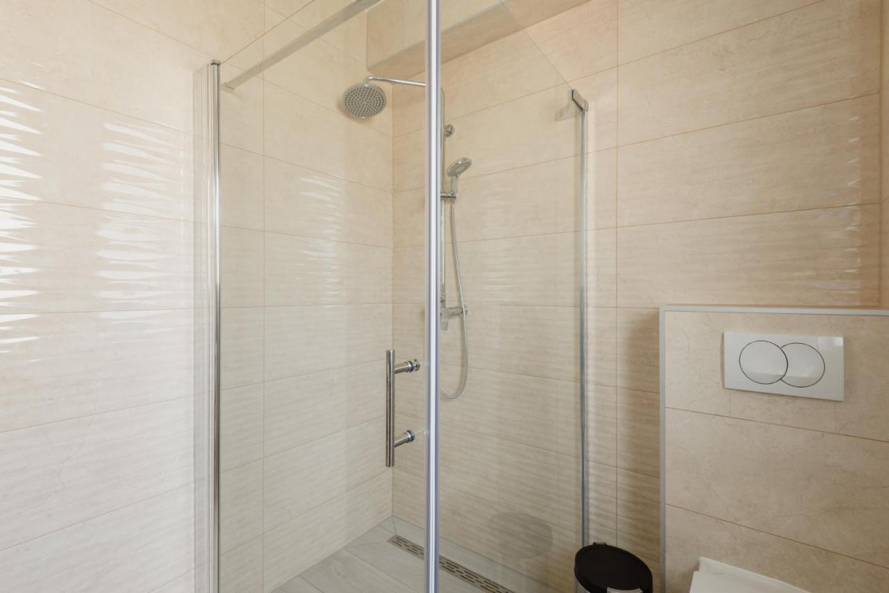 Villa Rosa Privlaka  Luaran gambar
